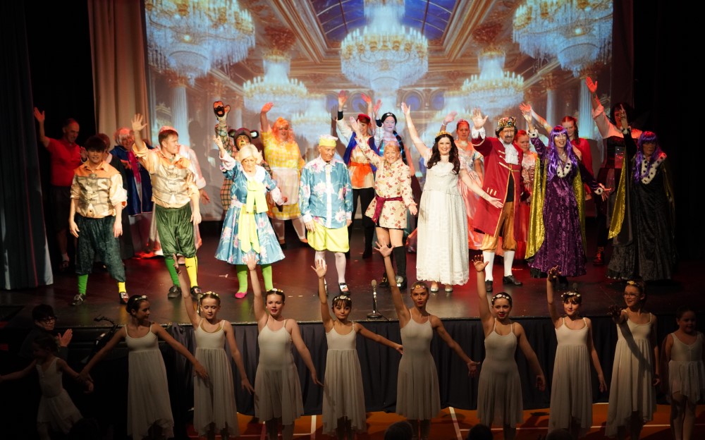 Snow White & Friends photo 44